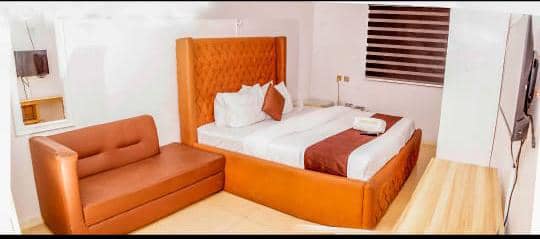SHORT TIME room
